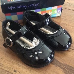 Stride Rite Girls Maryjanes Dress Shoes